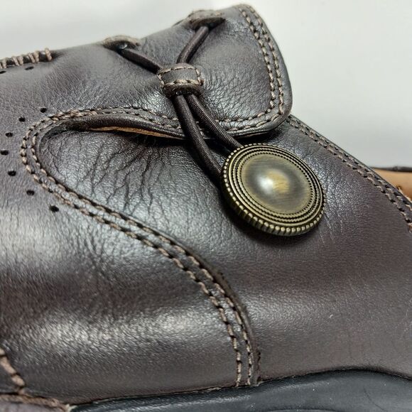 Clarks Unstructured Brown Slip- ons,with Leather Uppers. Woman's size 10........ - Picture 2 of 15
